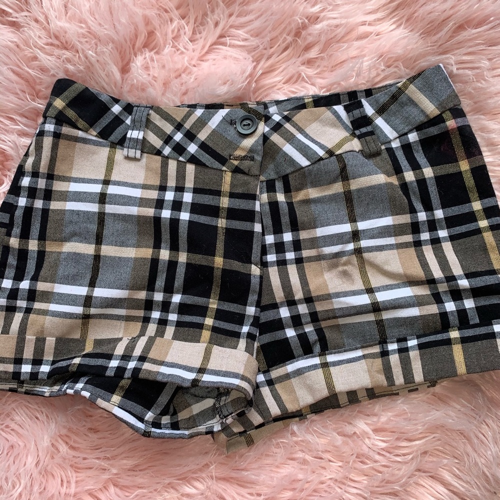 Cute mini shorts ✨🖤 size : Small